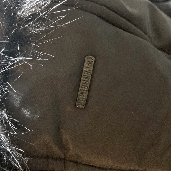 Winter Puffer Jacket with Hood - Medium Size for Women - Picture 4 of 7